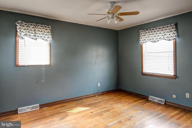 105 CRESCENT BLVD, Millville, NJ 08332