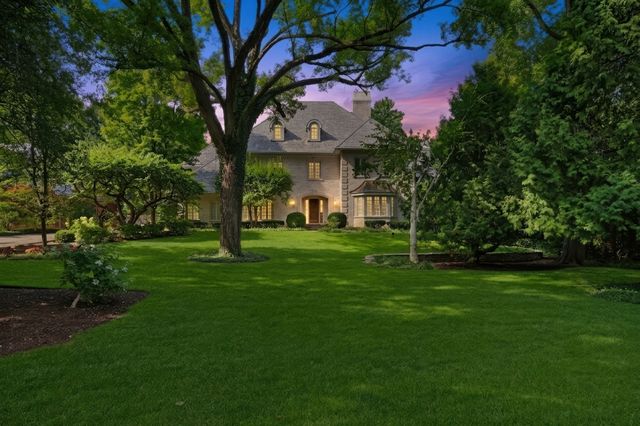 1220 Lake Street, Libertyville, IL 60048