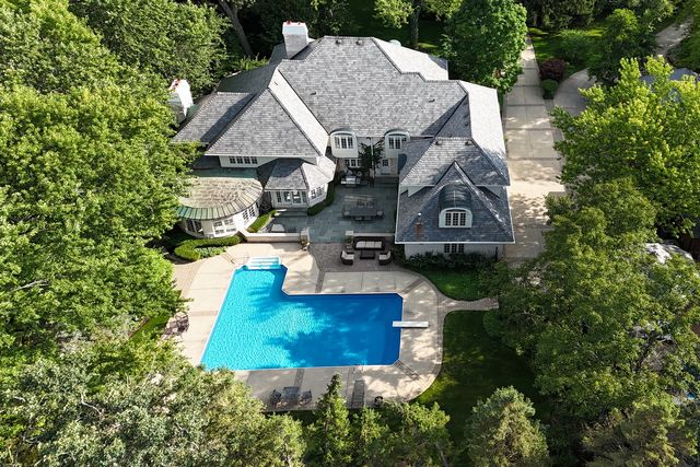 1220 Lake Street, Libertyville, IL 60048