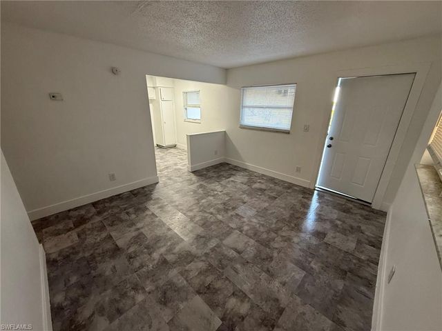 2708 Broadway # 5, Fort Myers, FL 33901