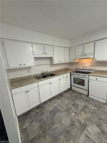 2708 Broadway # 5, Fort Myers, FL 33901