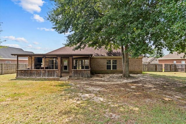 312 Cotton Ridge Lane, Dothan, AL 36301