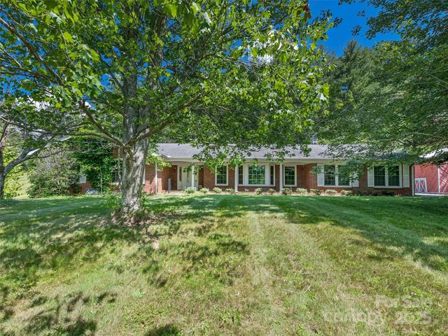 21 Parker Cove Road, Weaverville, NC 28787