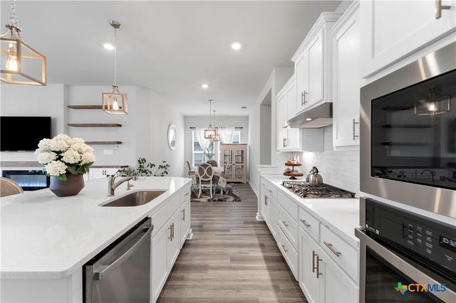 1616 Craftsman, New Braunfels, TX 78132