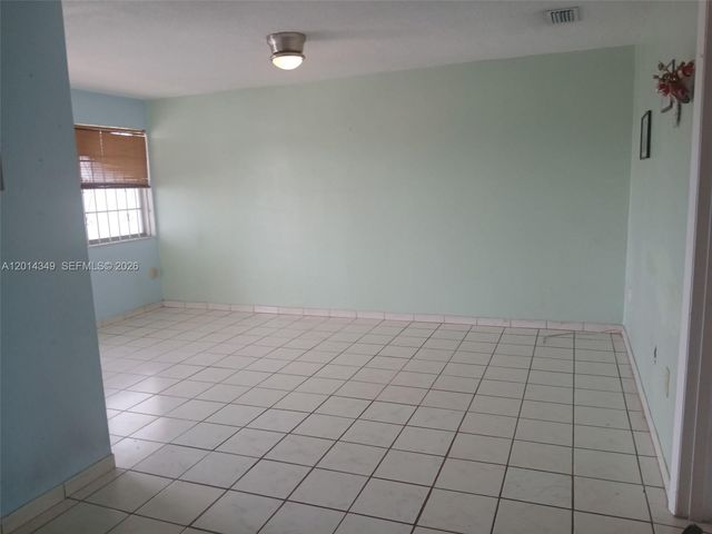 1154 W 35th St 221, Hialeah, FL 33012