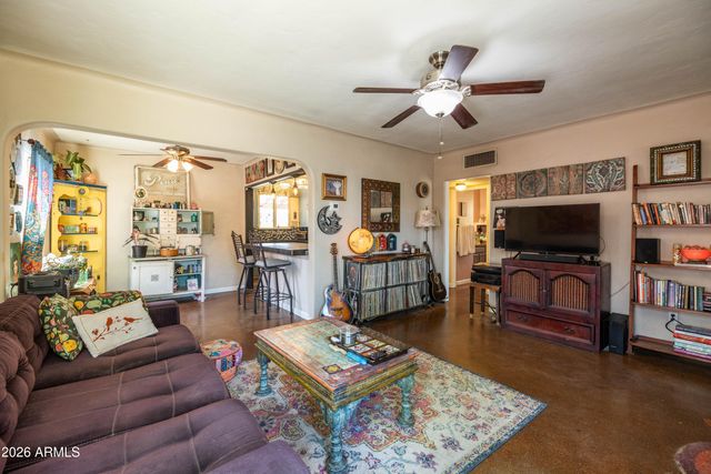 1329 E Hubbell Street, Phoenix, AZ 85006