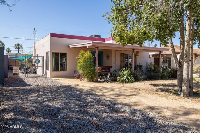 1329 E Hubbell Street, Phoenix, AZ 85006