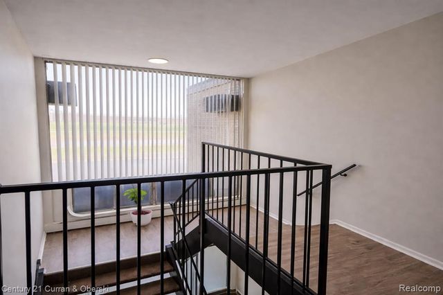 6015 Southfield Road 8, Detroit, MI 48228