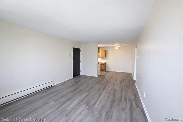 6015 Southfield Road 8, Detroit, MI 48228
