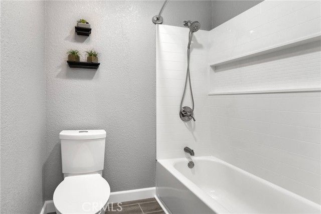 21978 Mojave Street, Apple Valley, CA 92308