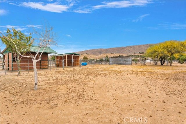 21978 Mojave Street, Apple Valley, CA 92308