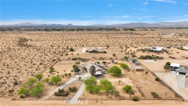 21978 Mojave Street, Apple Valley, CA 92308