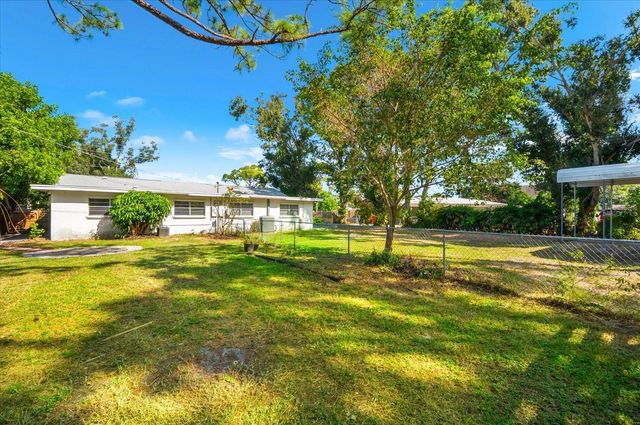 904 66TH AVENUE W, Bradenton, FL 34207