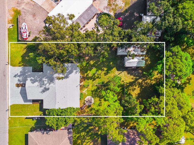 904 66TH AVENUE W, Bradenton, FL 34207