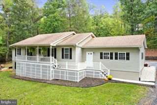 2726 CAVE RIDGE RD, Mt Jackson, VA 22842