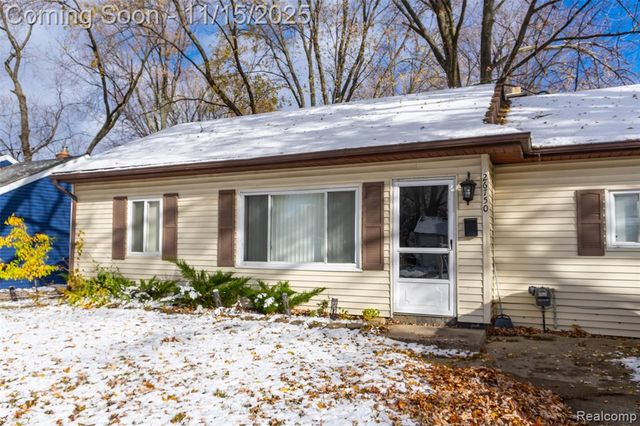 26750 Belanger Street, Roseville, MI 48066
