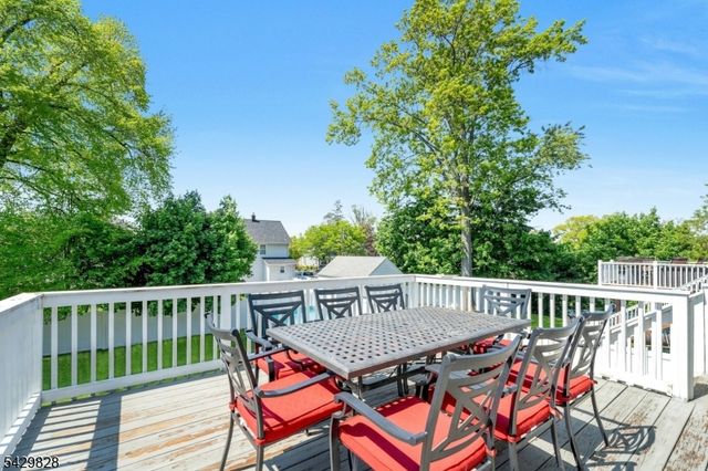 69 Thiem Ave, Rochelle Park Twp., NJ 07662