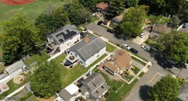 69 Thiem Ave, Rochelle Park Twp., NJ 07662