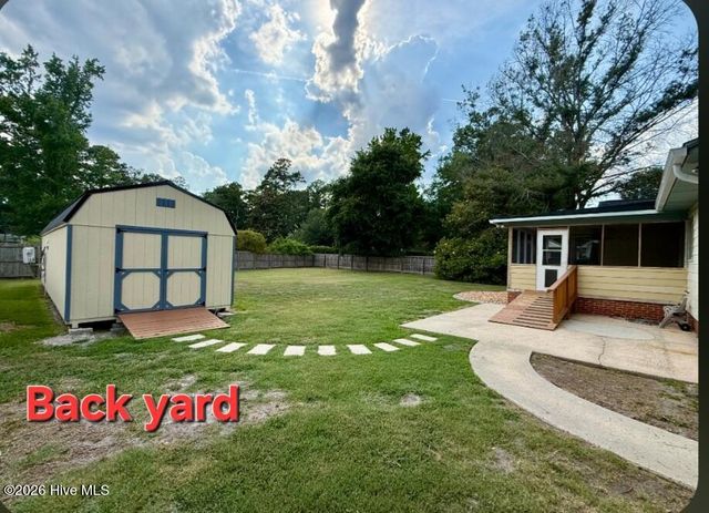 2206 Carey Road, Kinston, NC 28504
