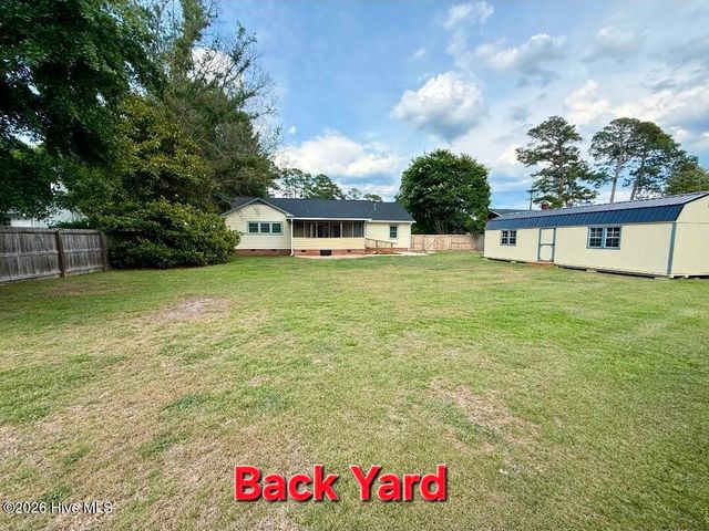 2206 Carey Road, Kinston, NC 28504