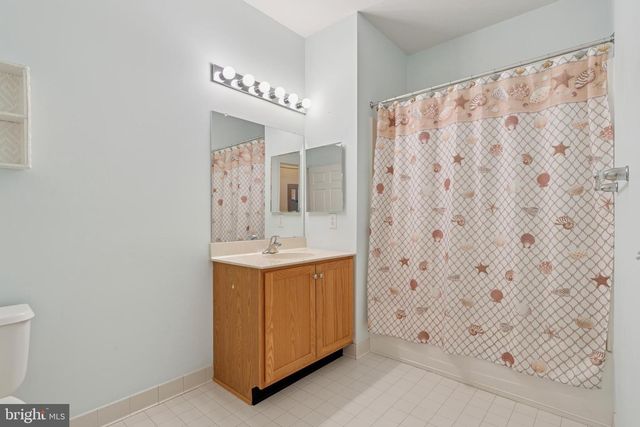 2104 POPLAR ST, Garnet Valley, PA 19060