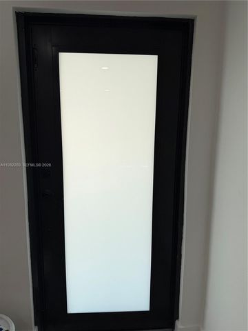 1014 W 66th St, Hialeah, FL 33012