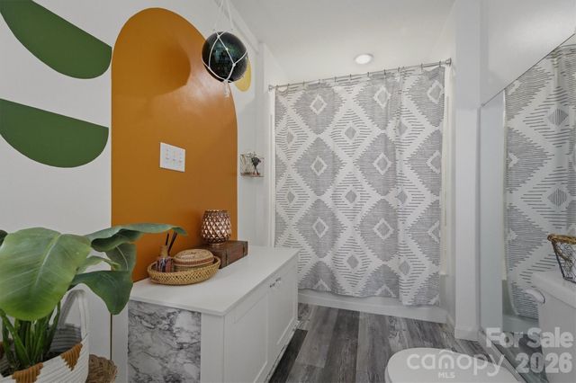 100 Reed Street, Morganton, NC 28655