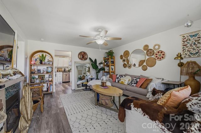 100 Reed Street, Morganton, NC 28655