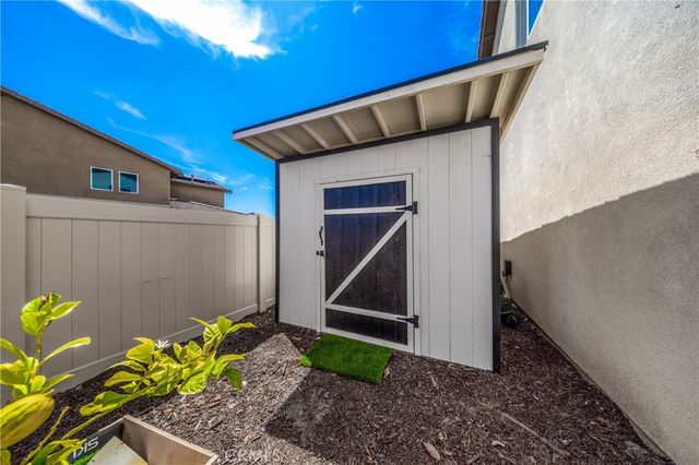 30608 Expedition, Winchester, CA 92596
