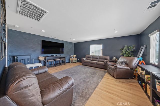 30608 Expedition, Winchester, CA 92596