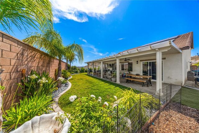 30608 Expedition, Winchester, CA 92596