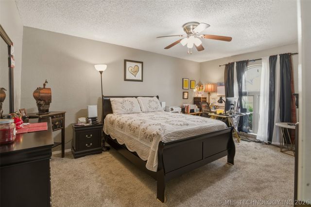 543 Meadowood Drive, Broken Arrow, OK 74011