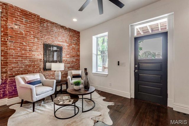 3437 Nebraska Avenue, St Louis, MO 63118
