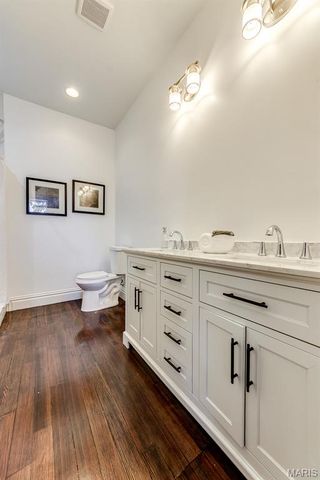 3437 Nebraska Avenue, St Louis, MO 63118