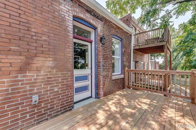 3437 Nebraska Avenue, St Louis, MO 63118