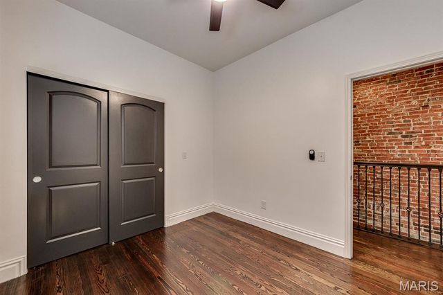 3437 Nebraska Avenue, St Louis, MO 63118