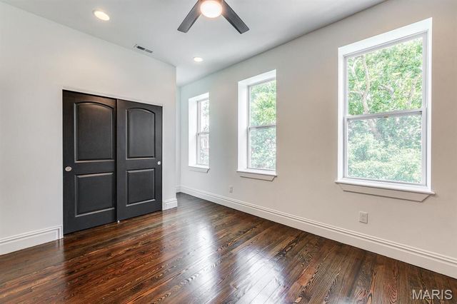 3437 Nebraska Avenue, St Louis, MO 63118