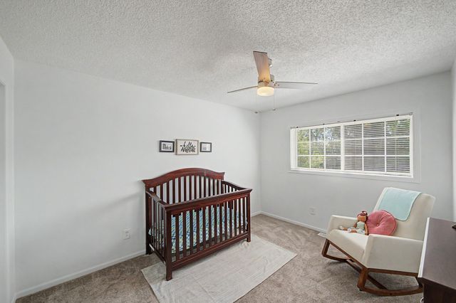 150 S Prairie View Drive 502, West Des Moines, IA 50266