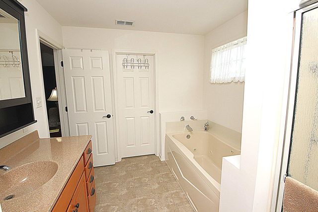 17734 JENNIFER LN, Hagerstown, MD 21740