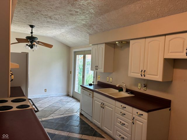 1442 Wayne Street, Noblesville, IN 46060
