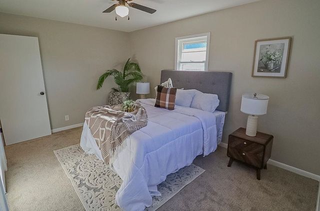 2538 W Columbine Ln, Wichita, KS 67204