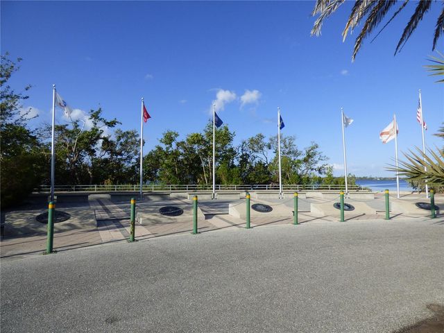 18 QUAILS RUN BOULEVARD 4, Englewood, FL 34223