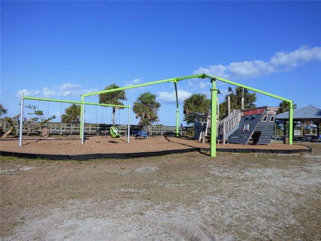 18 QUAILS RUN BOULEVARD 4, Englewood, FL 34223