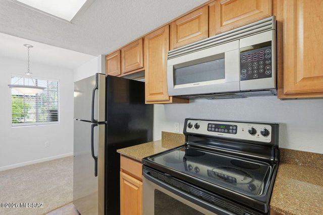 101 S Players Club Dr Apt 23202, Tucson, AZ 85745