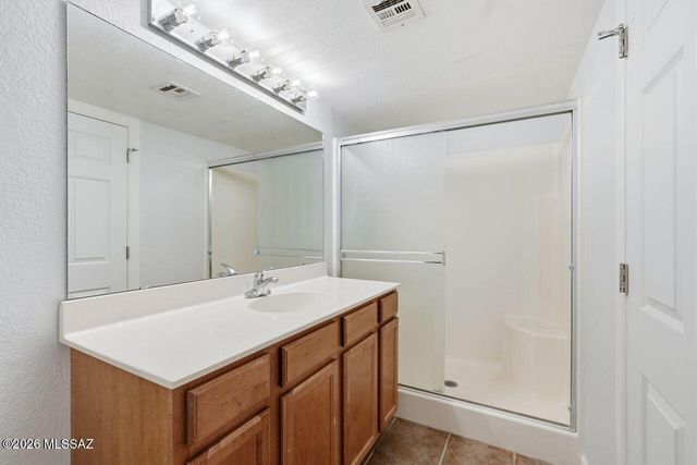 101 S Players Club Dr Apt 23202, Tucson, AZ 85745