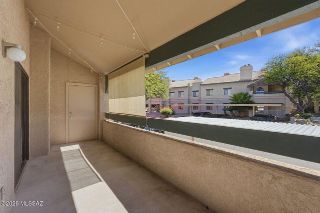 101 S Players Club Dr Apt 23202, Tucson, AZ 85745