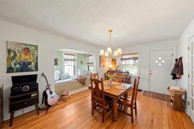 8330 Riggs Street, Overland Park, KS 66212