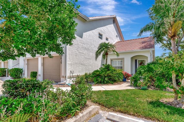 6835 FAIRVIEW TERRACE 6835, Bradenton, FL 34203