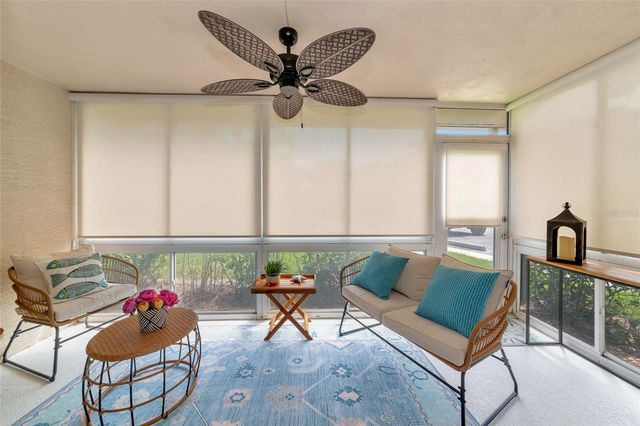 6835 FAIRVIEW TERRACE 6835, Bradenton, FL 34203