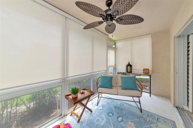 6835 FAIRVIEW TERRACE 6835, Bradenton, FL 34203
